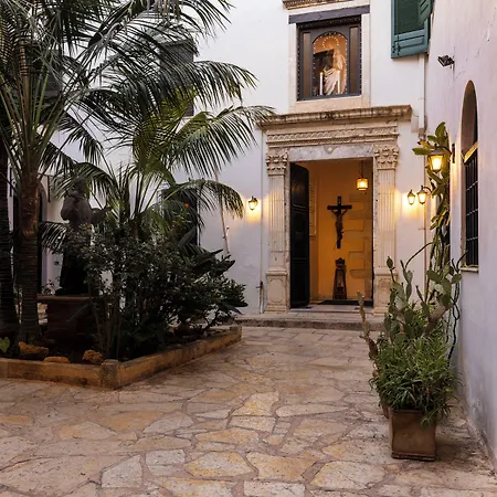 Sundial Bed & Breakfast Chania (Crete)