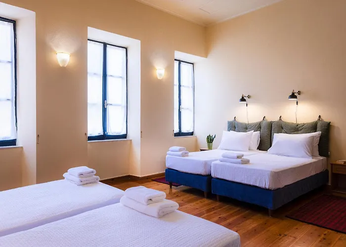 Sundial Bed & Breakfast 4*