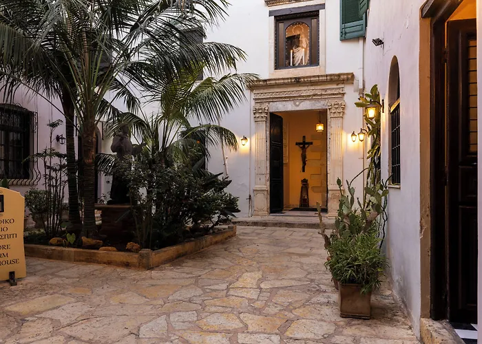 Sundial Bed & Breakfast Chania (Crete)