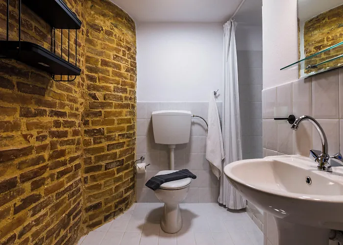 Sundial Bed & Breakfast