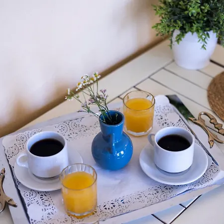 Sundial Bed & Breakfast 4*