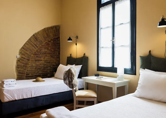 Sundial Nocleg ze śniadaniem 4*