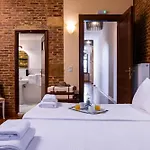 Couette-café Sundial 4*