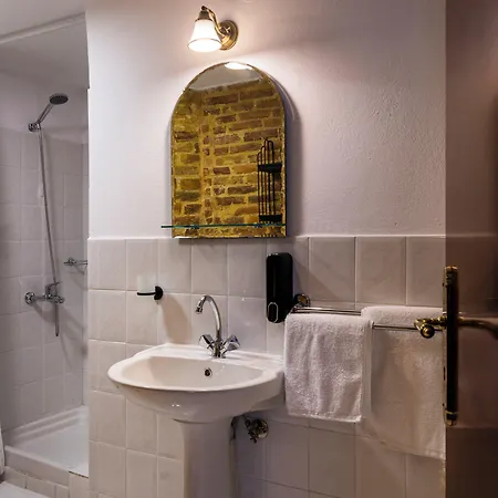 ベッド・アンド・ブレックファスト Sundial