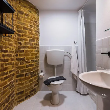 Sundial ベッド・アンド・ブレックファスト