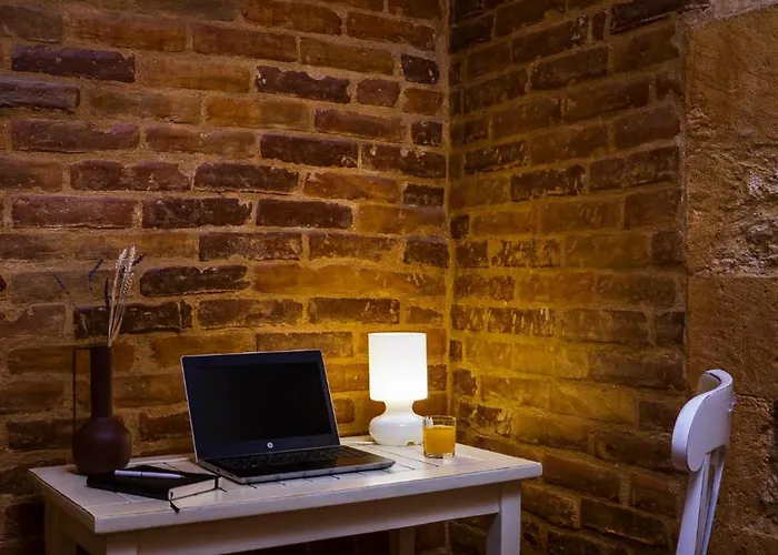 Sundial ベッド・アンド・ブレックファスト ハニア