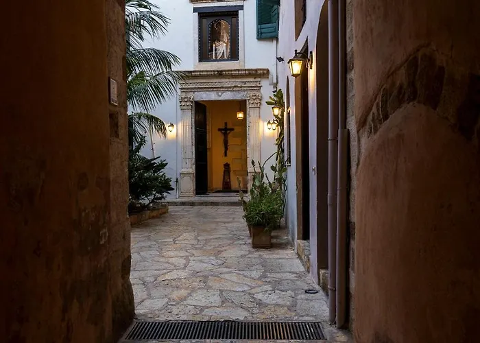 ベッド・アンド・ブレックファスト Sundial ハニア